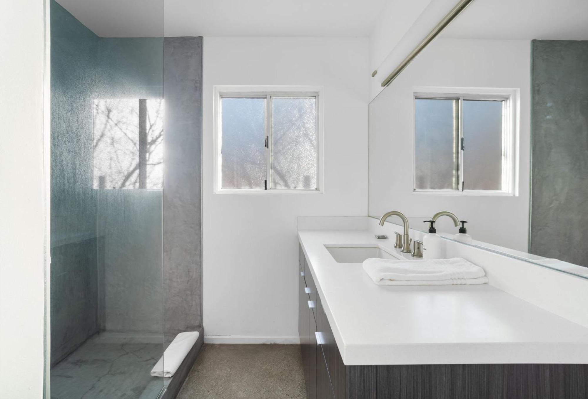 Hidden Valley Cottage - Modern Home In Jt Hot Tub Джошуа-Трі Екстер'єр фото